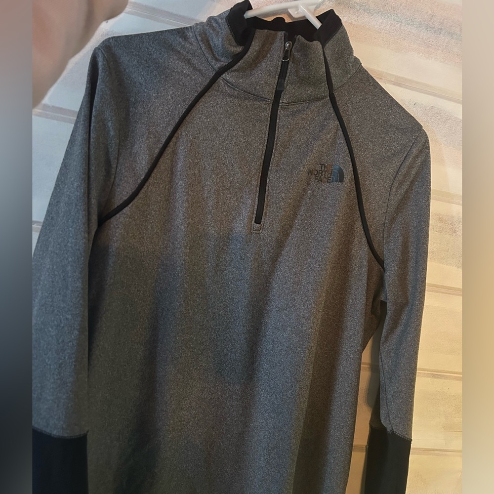 THE NORTH FACE WOMENS PULLOVER